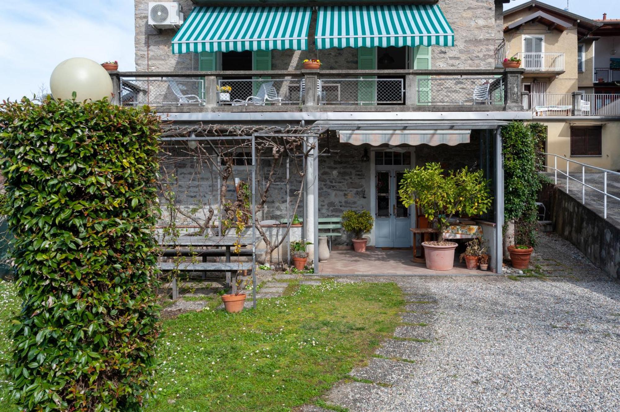 Casa Ilde Apartment Lierna Bagian luar foto
