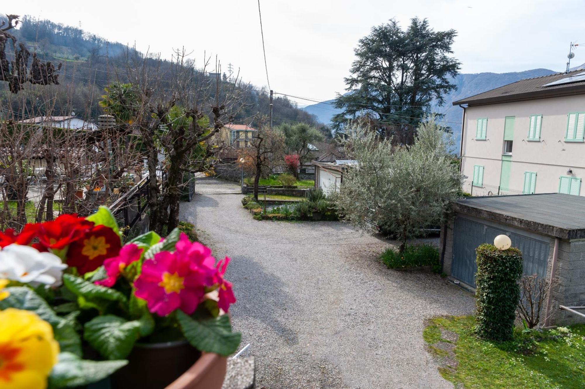 Casa Ilde Apartment Lierna Bagian luar foto