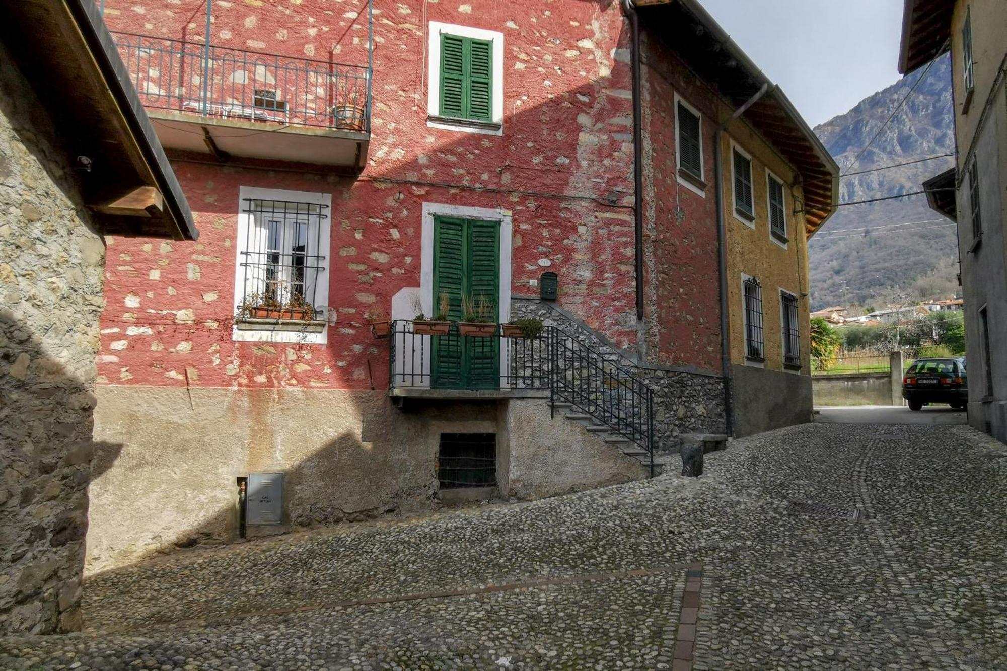 Casa Ilde Apartment Lierna Bagian luar foto